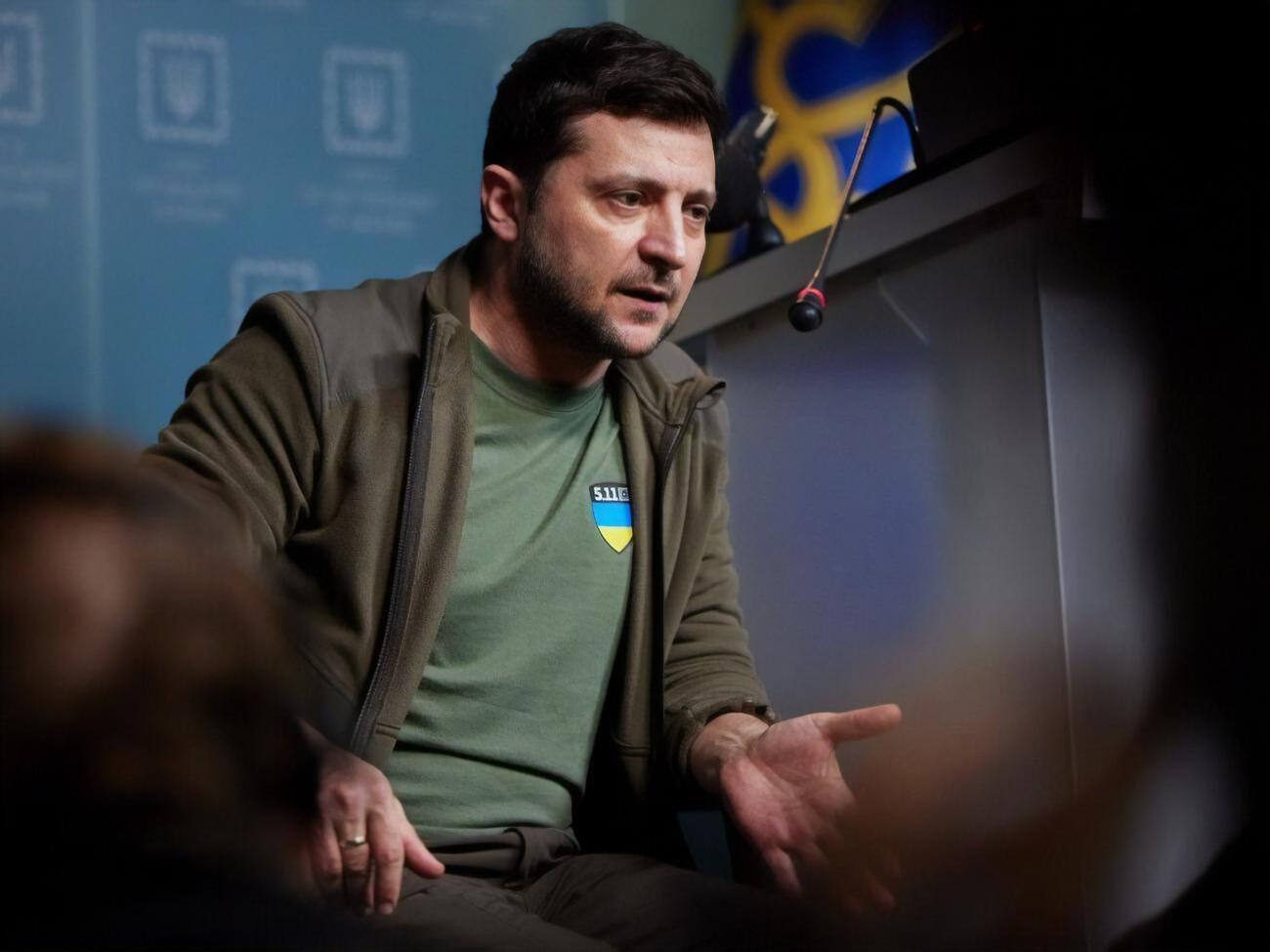 Зеленський: Громадяни Росії! Чим ваша блокада Маріуполя відрізняється від блокади Ленінграда у роки Другої світової війни?