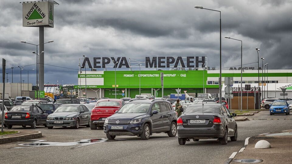 Leroy Merlin – одна из немногих компаний, оставшихся на рынке России после полномасштабного вторжения РФ в Украину