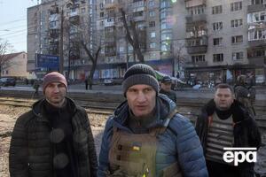 Володимир Кличко повідомив, що в Києві постійно перебуває поруч із братом