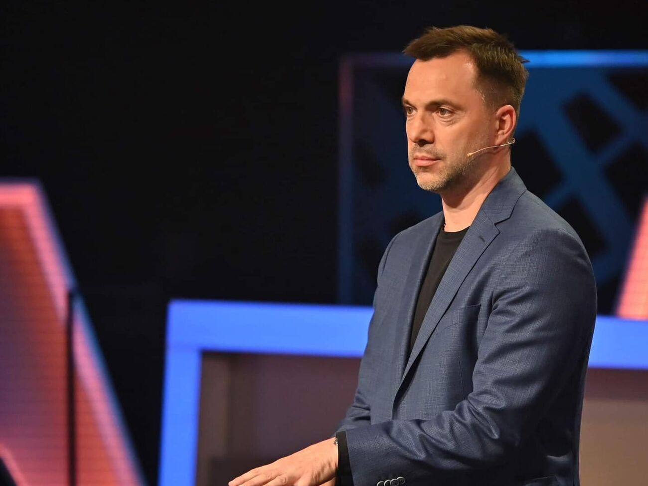 Арестович: Російська армія навмисне знищує українське населення. Це геноцид. Таких випадків сотні, навіть не десятки