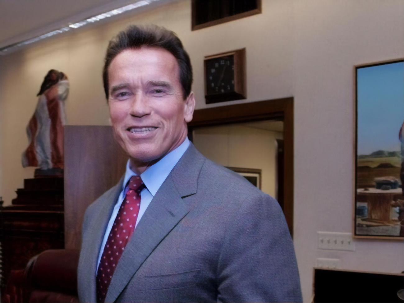 Шварценеггер: Знаю, що російський народ не в курсі того, що зараз відбувається