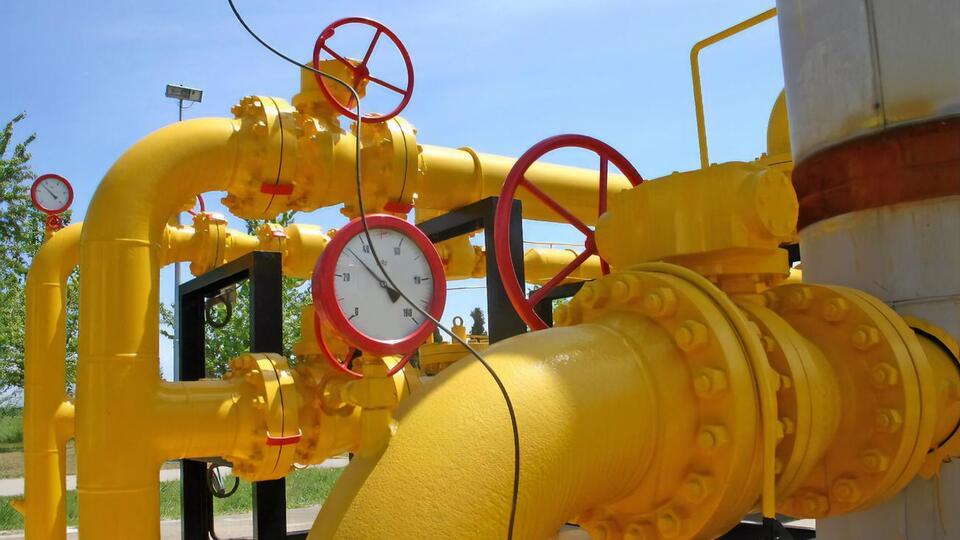 В энергобалансе Польши российский газ составляет примерно 50%, однако польское правительство уверено, что сможет его заменить