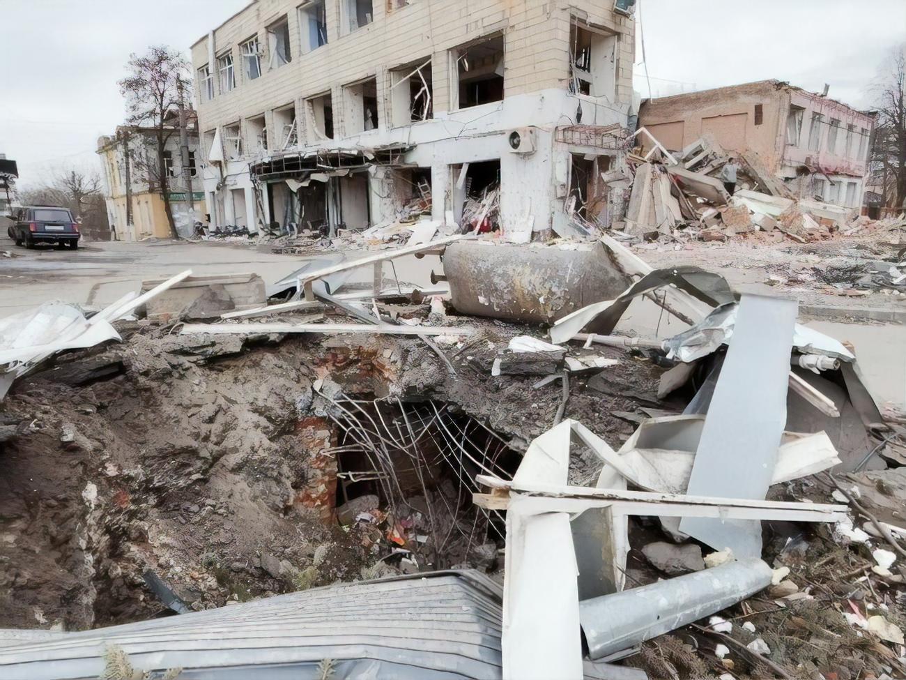 Akhtyrka is bombed every day