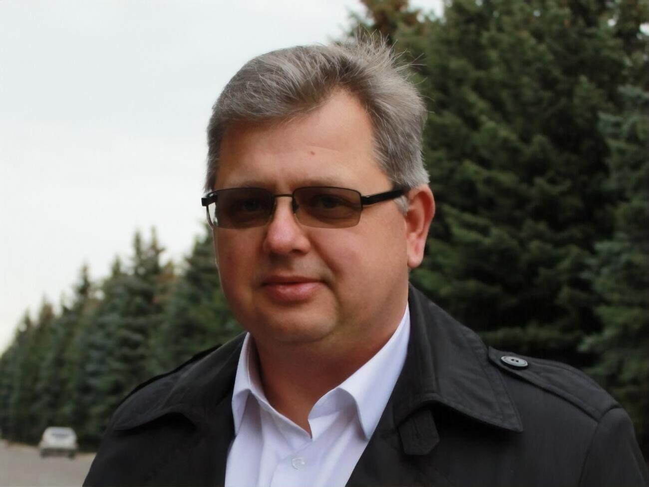 За даними Синєгубова, окупанти утримують Терещенка у приміщенні місцевого відділення поліції