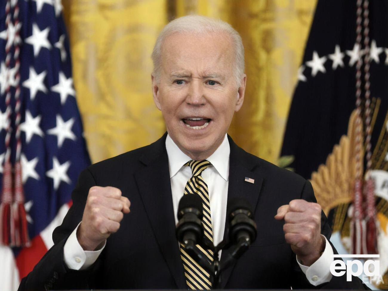 За личную вовлеченность и искреннюю приверженность защите Украины Байдена (на фото) поблагодарил Зеленский