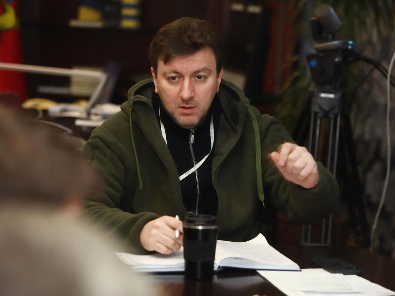 Александр Старух: Прилетели две бомбы: или "Смерч", или с самолета сбросили
