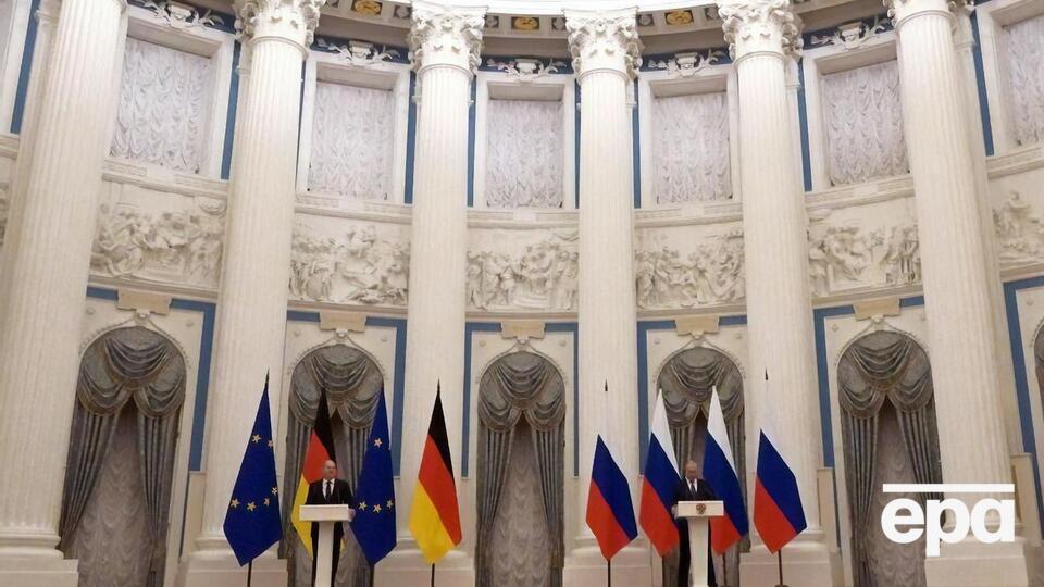 Шольц обговорив із Путіним ситуацію навколо України, повідомили у Кремлі