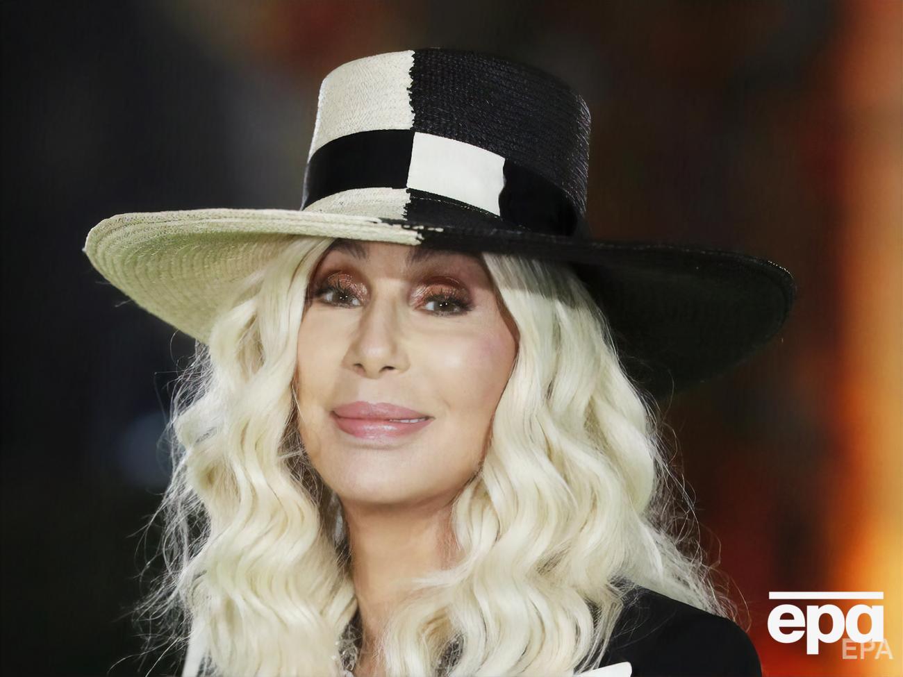 Шер:&nbsp;Я хотела бы принять украинские семьи в своем доме