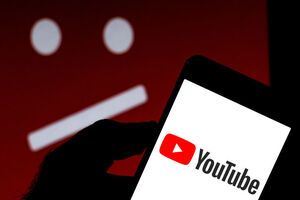 Роскомнадзор обвинил YouTube в терроризме