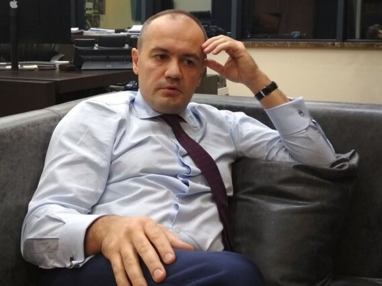 Тільки приблизно третина з 3,8 млн клієнтів компанії наразі оплачують свої рахунки, хоча банківська система й надалі функціонує, повідомив гендиректор ДТЕК