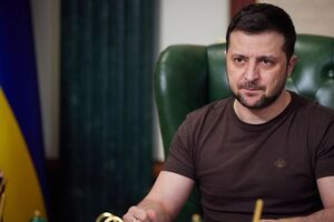 Иванчак надеется, что Зеленский увидит свой портрет из кубиков Рубика и это поднимет ему настроение