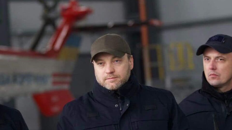 Монастырский посоветовал украинцам обращать внимание на нетипичное поведение окружающих и внезапное возвращение соседей