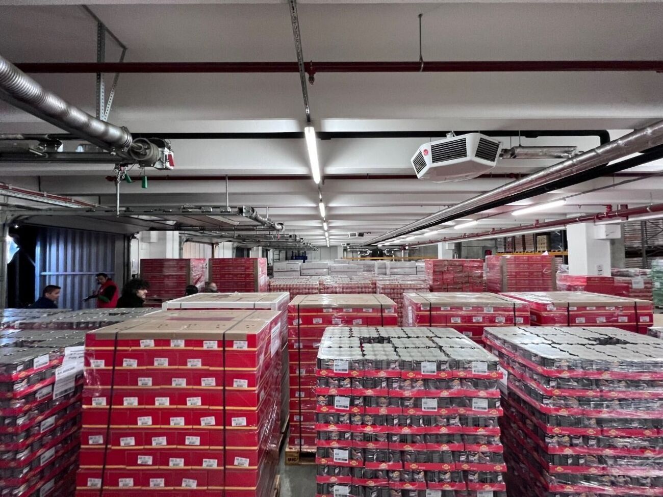 В Киев и область доставлены 74 грузовые машины гуманитарной помощи