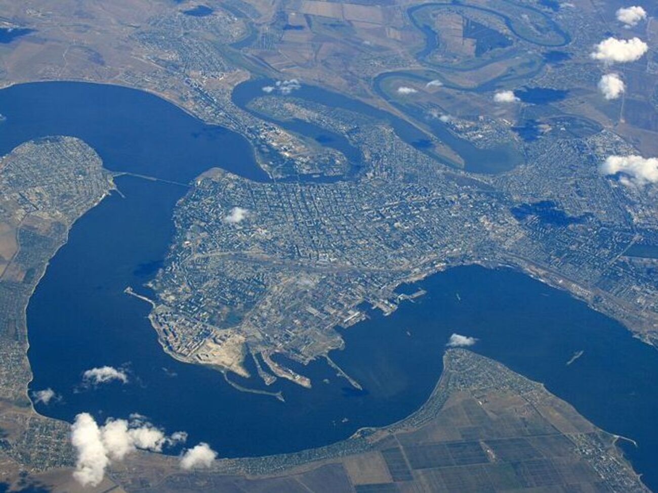 Оккупанты вчера нанесли авиаудары по Николаеву