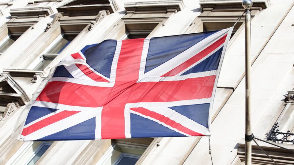 Санкції стосуватимуться комплектування у різних секторах, включно з електронікою, телекомунікаціями та космонавтикою, повідомили у МЗС Великобританії