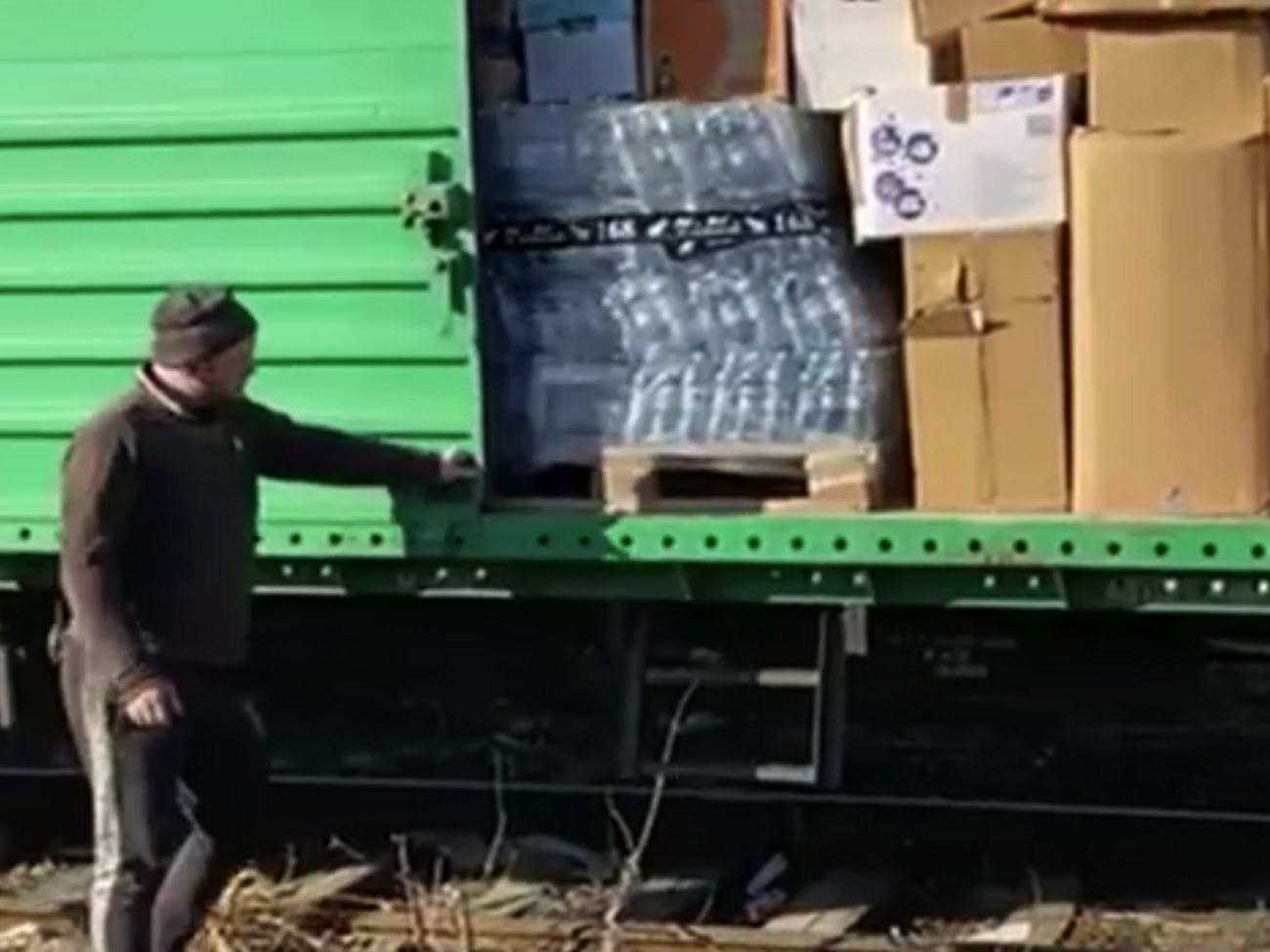 С первых дней войны фонд направил помощь военным и гуманитарные грузы на 17,3 млн грн