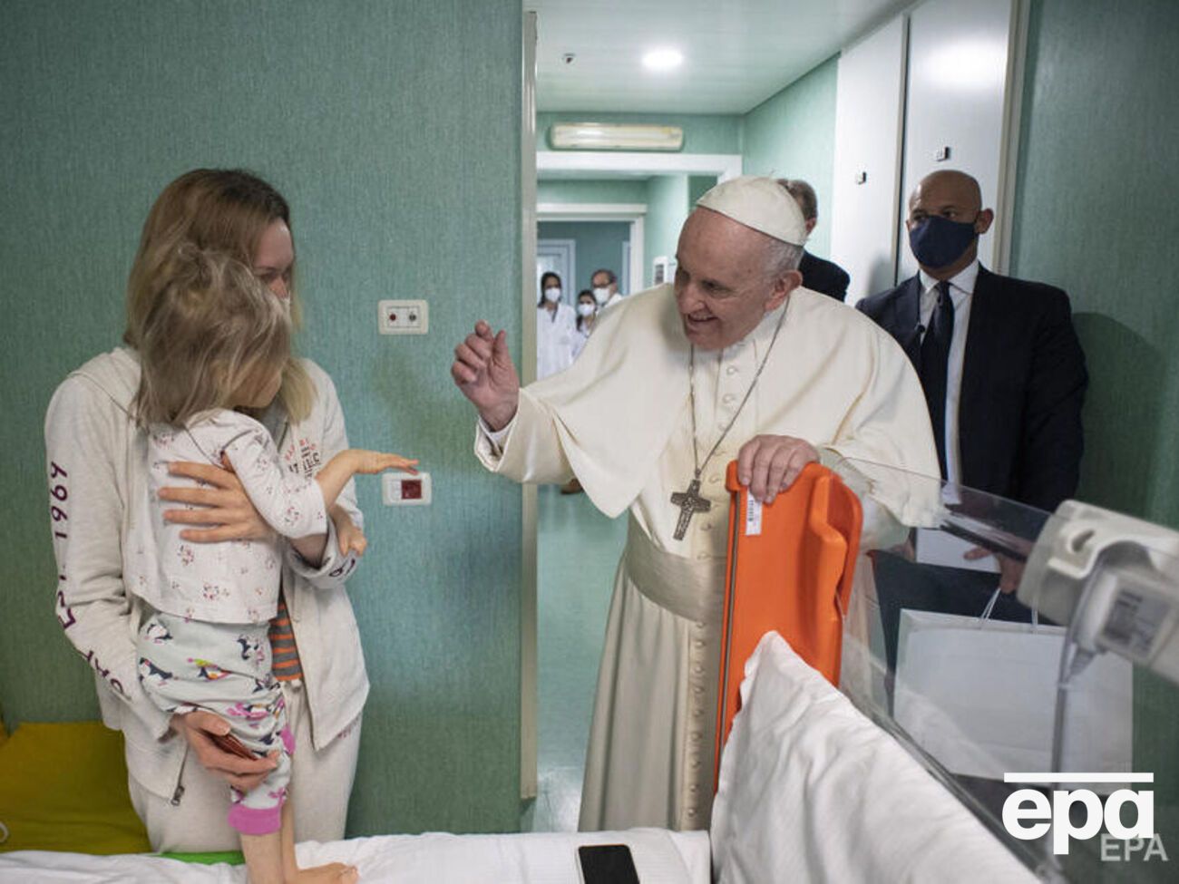 В больнице сейчас находится 19 украинских детей