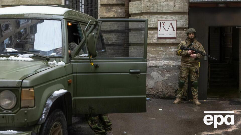 Рівень схвалення дій української армії майже 100%