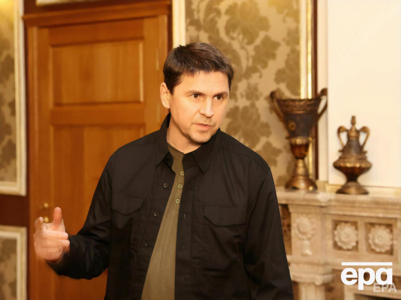 Подоляк: Янукович&nbsp;&ndash; це абсолютний "політичний труп". Настільки давній аутсайдер із токсичною репутацією, що згадка його прізвища звучить навіть якось зухвало