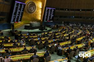 Против резолюции с осуждением российского вторжения в Украину проголосовали лишь пять стран: Россия, Беларусь, Северная Корея, Сирия и Эритрея