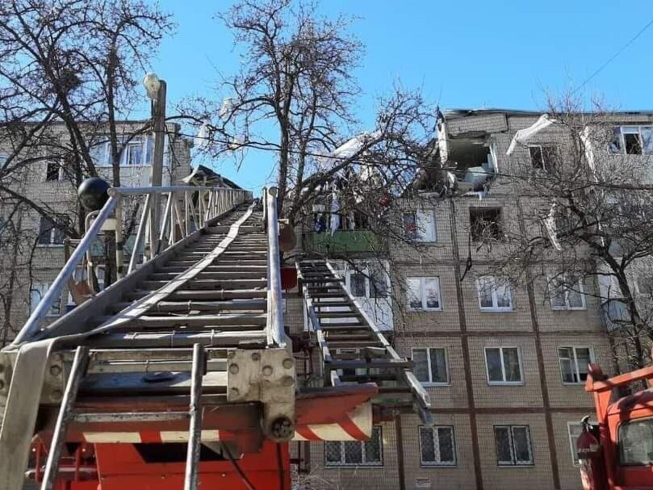 Компания сотрудничает с Вооруженными силами Украины и территориальной обороной для получения доступа к местам повреждений