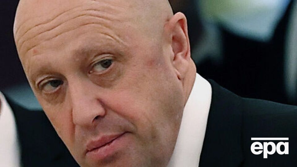 За даними ЗМІ, Пригожин фінансує приватні військові компанії Росії