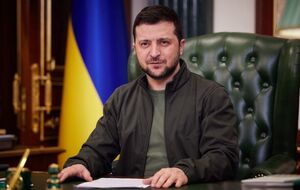 Согласно введенному Зеленским в действие указу, за рядом партий замечена антиукраинская деятельность