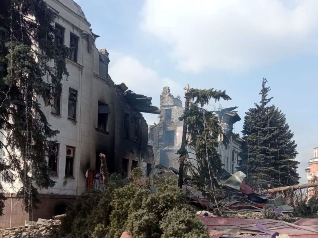 Від початку масштабного вторгнення в Маріуполі загинуло щонайменше 2 тис. мешканців