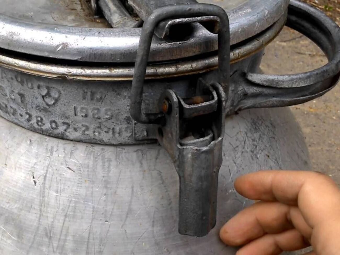 "Бидоны &ndash; тоже хорошая тара", &ndash; сказала депутат Госдумы Надежда&nbsp;Школкина