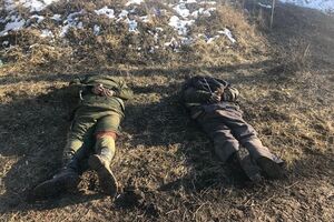 Як зазначають українські військові, затримані були одягнені у різну форму і погано екіпіровані