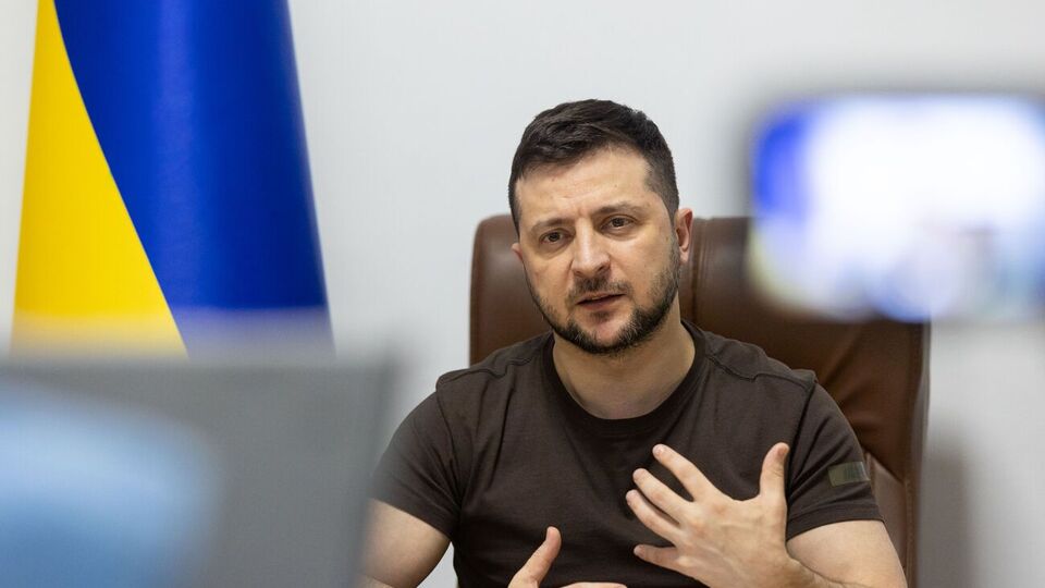 Зеленский: Гаранты должны сказать, что они Украину берут в НАТО или не берут – что является правдой, – потому что не хотят воевать с Россией