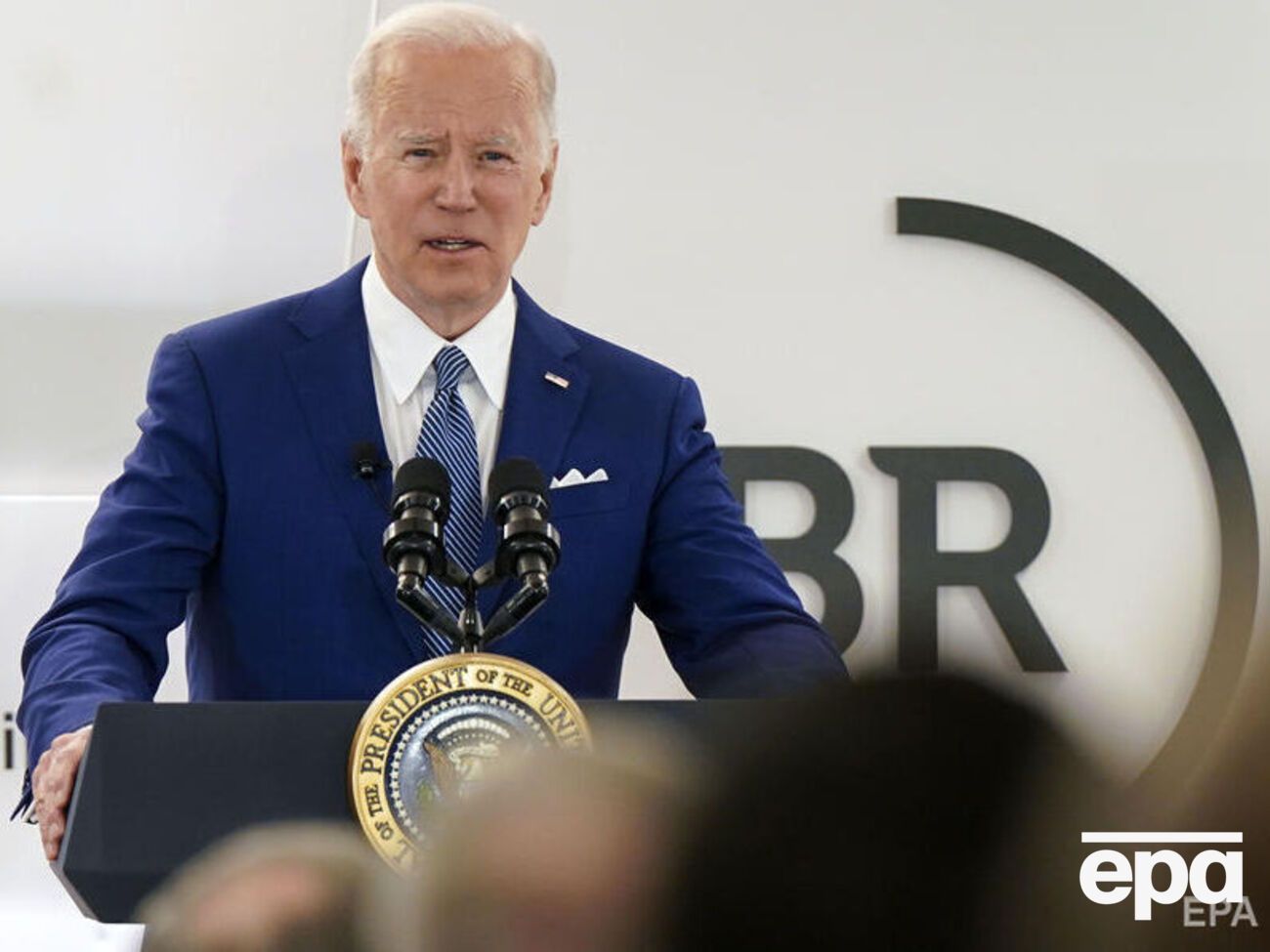 Байден: Що більше його спина притиснута до стіни, то суворіша його тактика