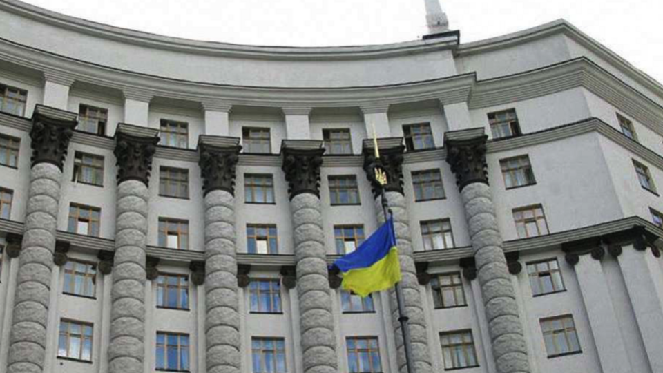 Предприятию нужно заключить трудовой контракт с переселенцем и зарегистрировать данные в "Дії", объяснили в Кабмине