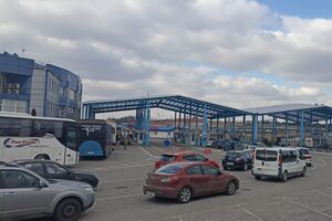 Больше всего людей за сутки выехало в Польшу