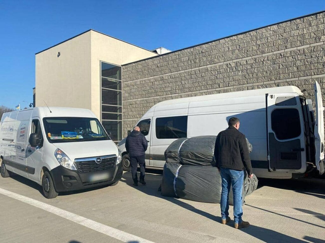 Ежедневно государственную границу пересекают от 600 до 800 грузовиков с гуманитарной помощью