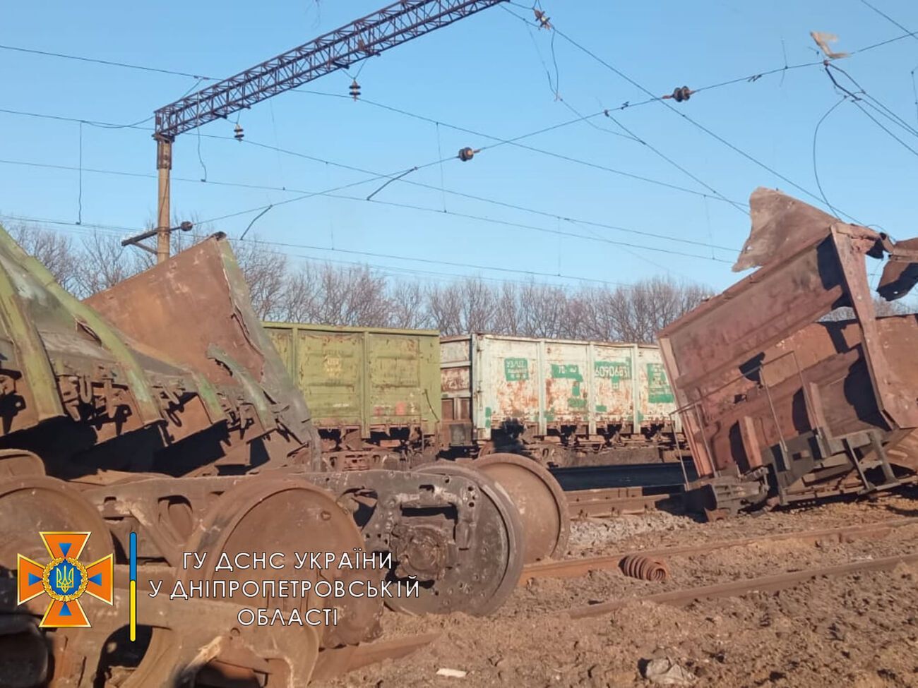 Рух через станцію зупинено на невизначений час
