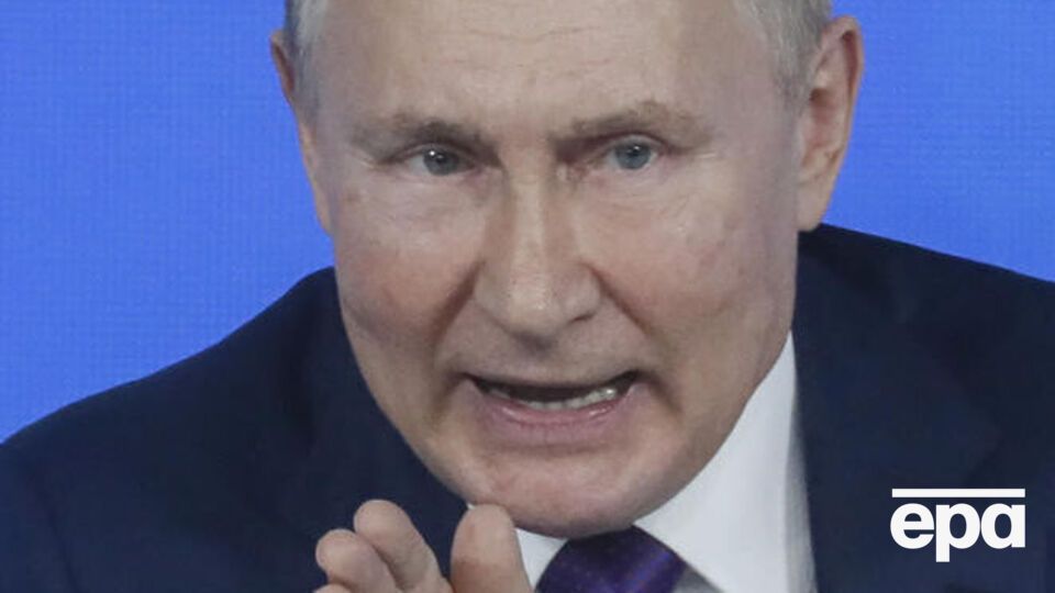 Польша должна беспокоиться из-за вероятных намерений Путина (на фото), говорит Квасьневский
