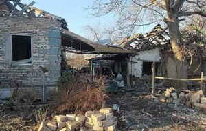 В результате атаки россиян разрушены дома, есть раненые и погибший