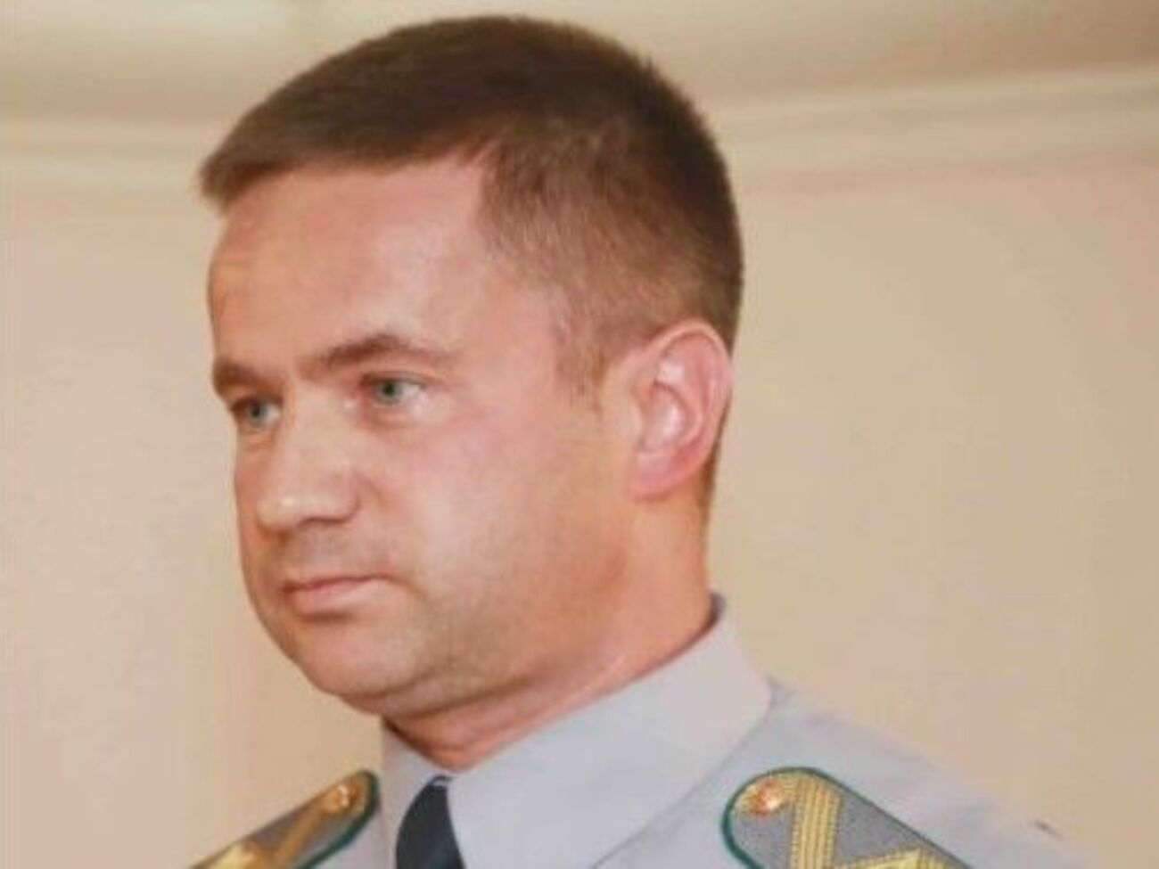 За інформацією від російських та українських прикордонників, Слюсарєв виїхав з України 18 лютого