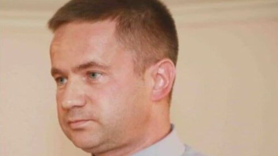 За інформацією від російських та українських прикордонників, Слюсарєв виїхав з України 18 лютого