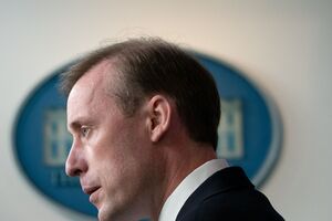 США объявят о новых ограничениях против РФ в ходе визита Байдена в Брюссель, отметил Салливан (на фото)