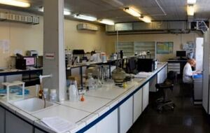 На базе лаборатории находились высокоактивные пробы и образцы радионуклидов, которые теперь находятся в руках захватчиков