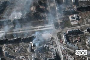 Российские оккупанты обстреливают Мариуполь почти месяц
