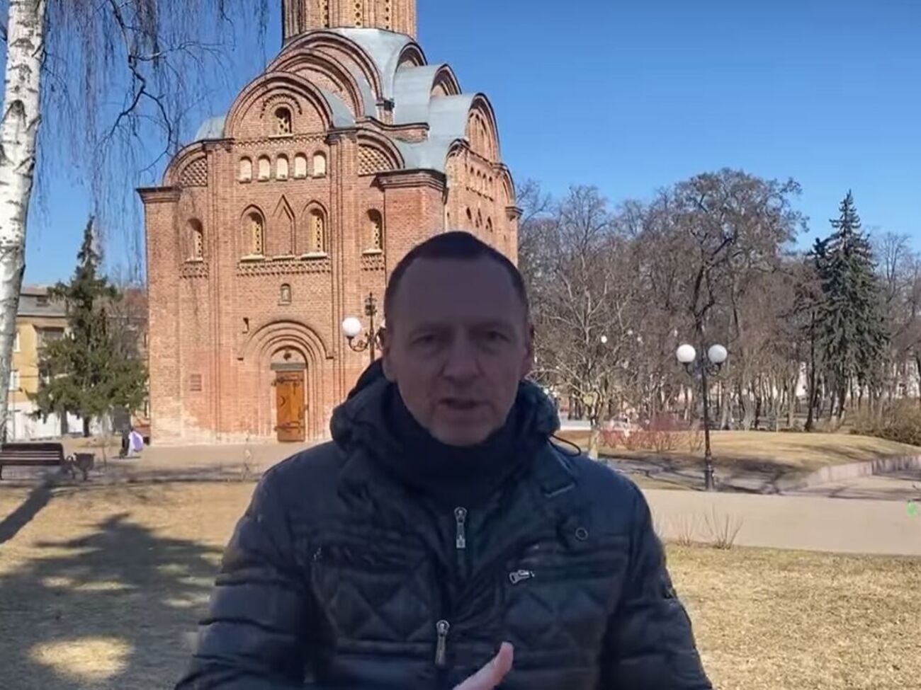 Атрошенко сказал, что примерно 150–155 тыс. человек уехало из Чернигова
