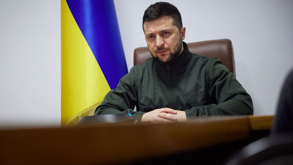 Зеленский обратился к парламенту Франции