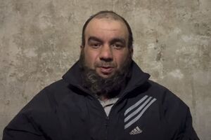 Пленный чеченец: С Россией мы должны воевать. Почему вы там раньше не воевали? Украинцы в первую, вторую чеченскую войну помогали нам. А сейчас что?