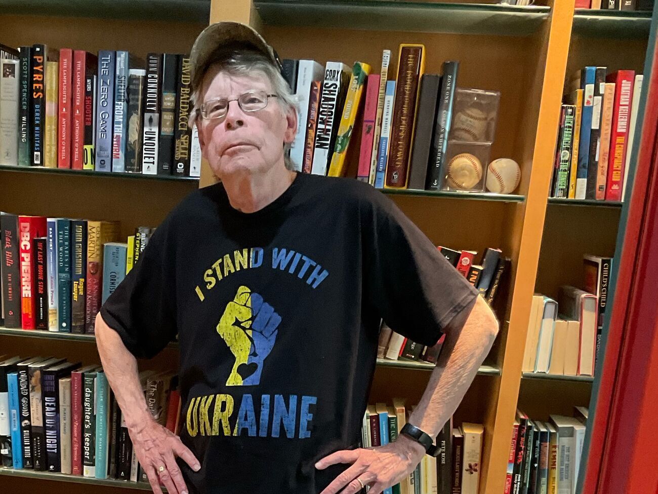 5 марта Кинг сообщил, что&nbsp;не будет продлевать контракты с российскими издательствами&nbsp;в знак протеста против нападения РФ на Украину