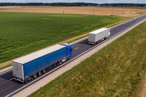 Польща та країни Балтії закликають на рівні ЄС заборонити перевезення вантажу європейськими дорогами Росії та Білорусі