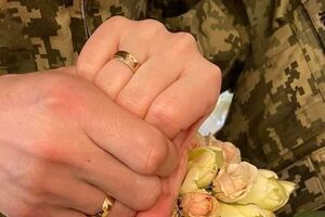 Искреннюю любовь не заглушить взрывами, не сжечь в пожарах, отметили в Минюсте