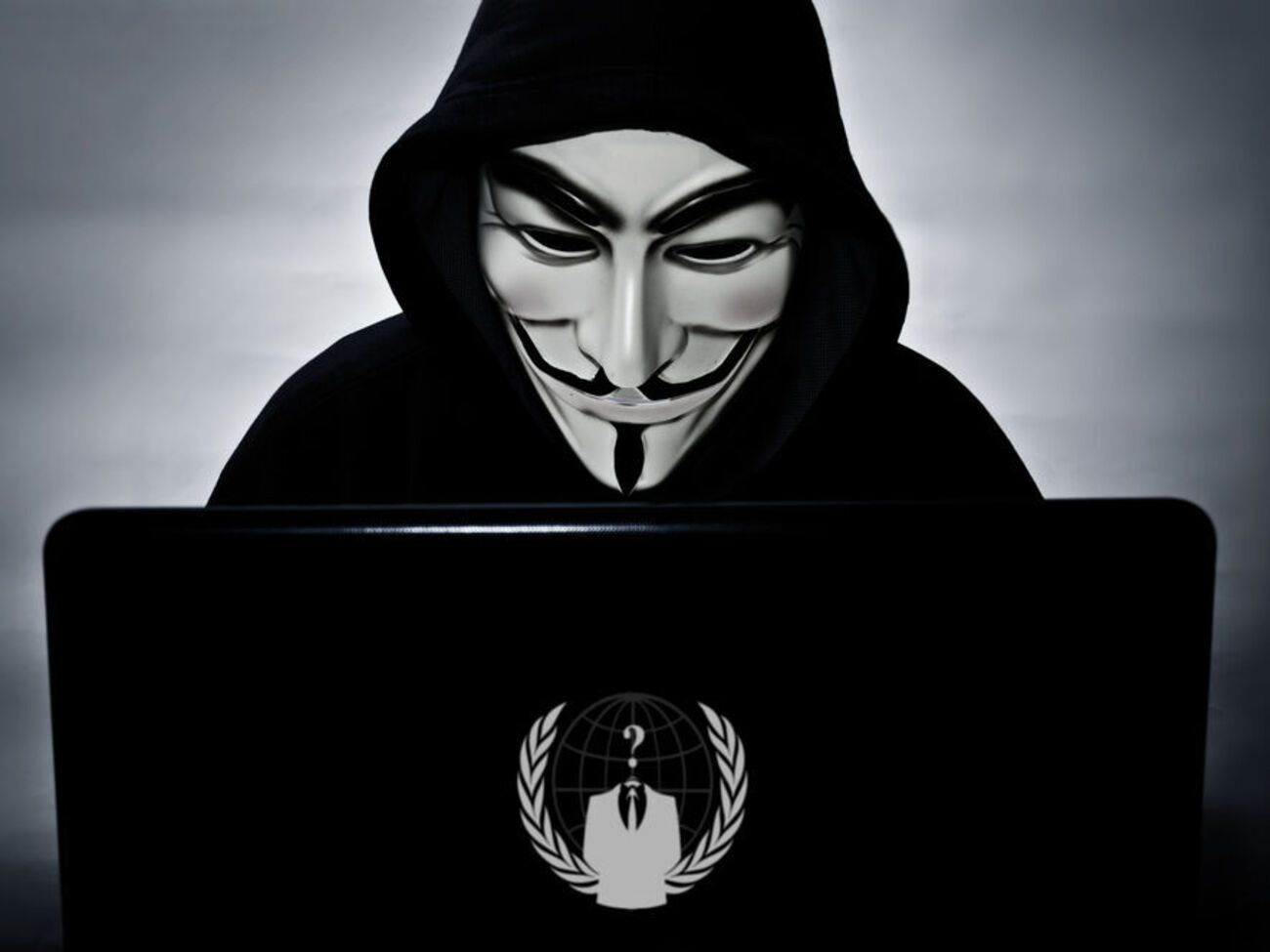Anonymous атакує російські держструктури з початку вторгнення РФ в Україну